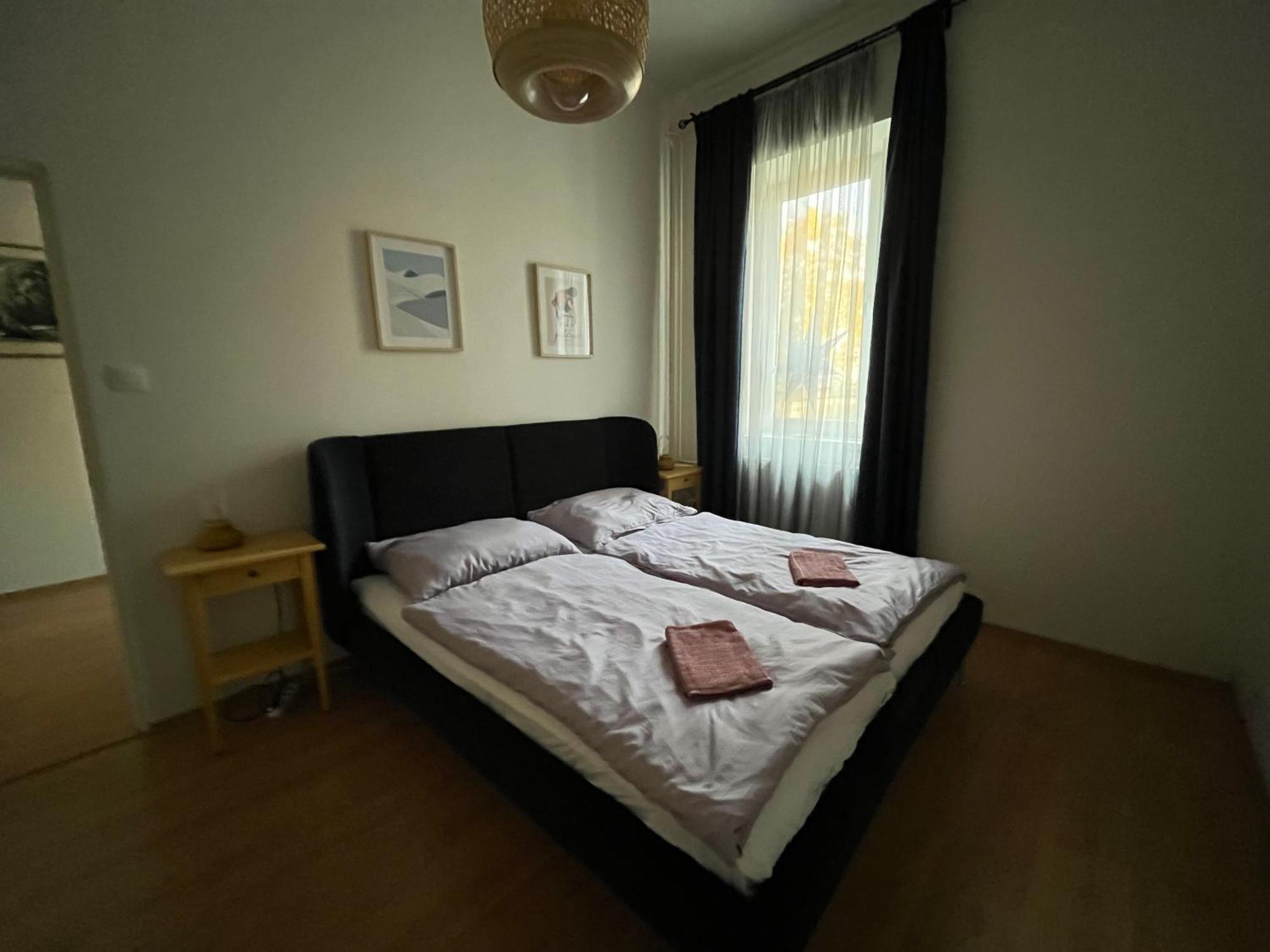 Apartman Raisova 1180 Apartment Karlovy Vary Bagian luar foto