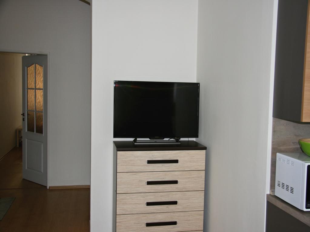 Apartman Raisova 1180 Apartment Karlovy Vary Bagian luar foto